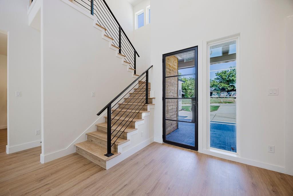 2416 Jewell Drive