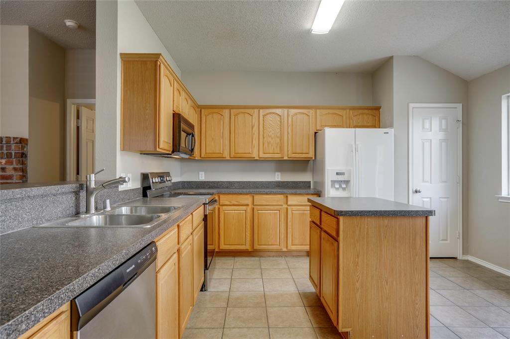 Eagles Nest At Westridge Ph 2 - Residential Lease