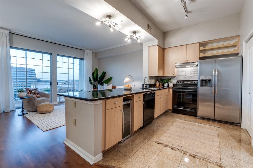 Renaissance On Turtle Creek Condo - Residential