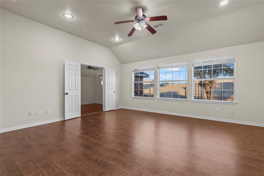 Lakewood Pointe - Residential