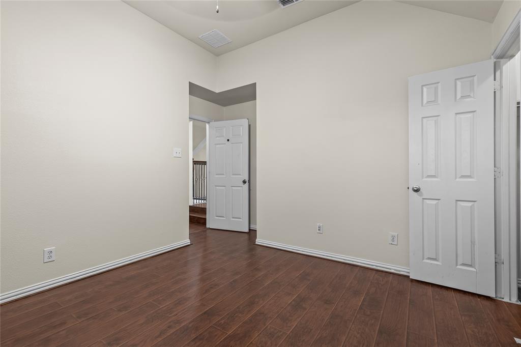 Lakewood Pointe - Residential