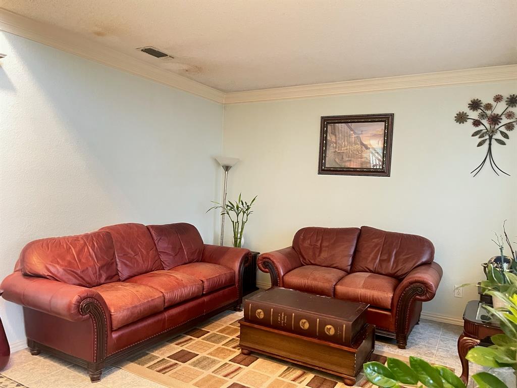 6049 Bent Creek Drive