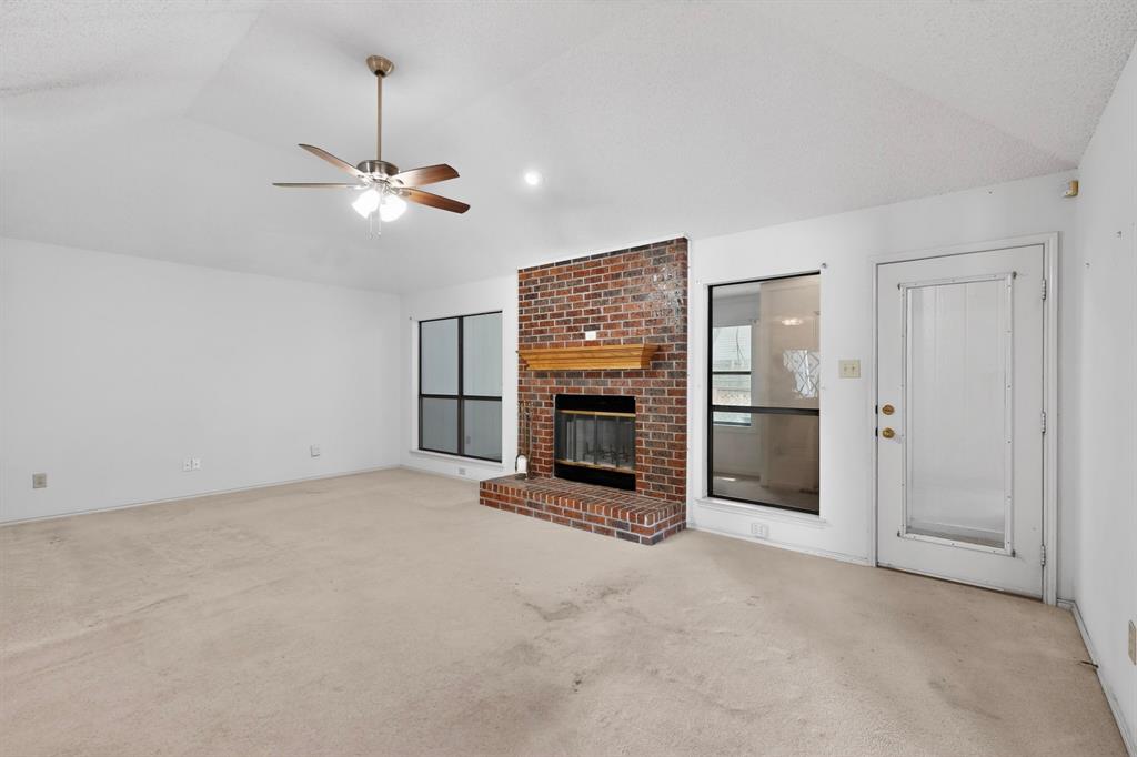 7517 Crosstimbers Lane