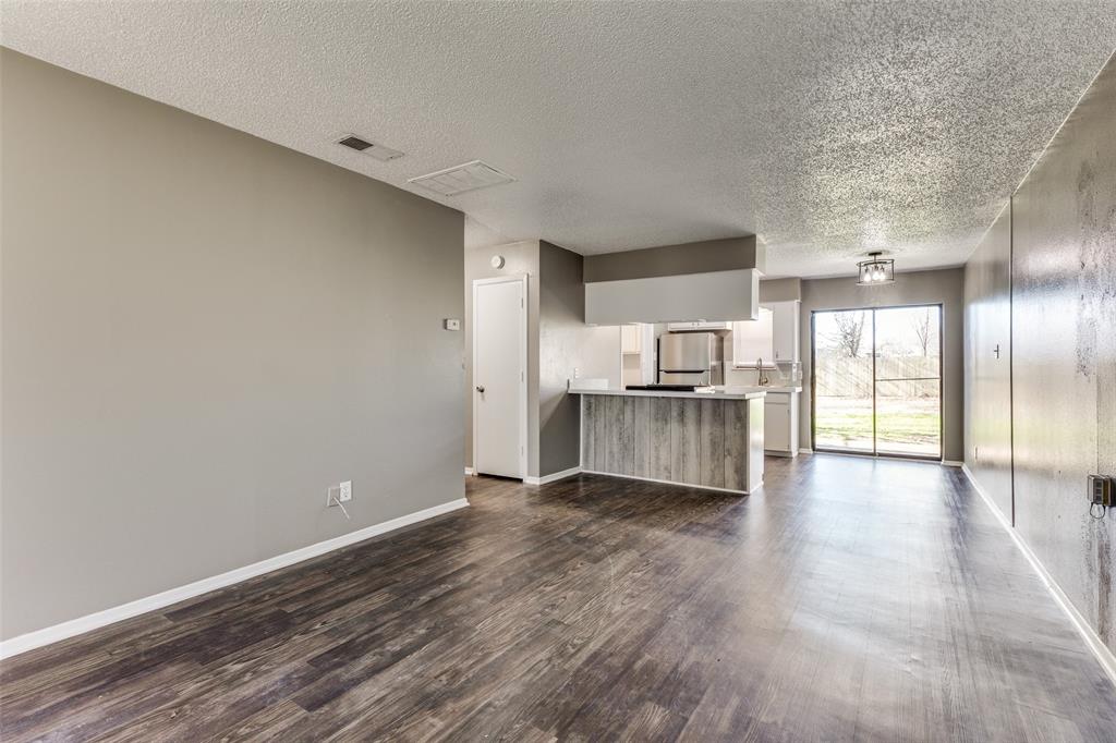 Hyde-Jennings Sub - Residential Lease