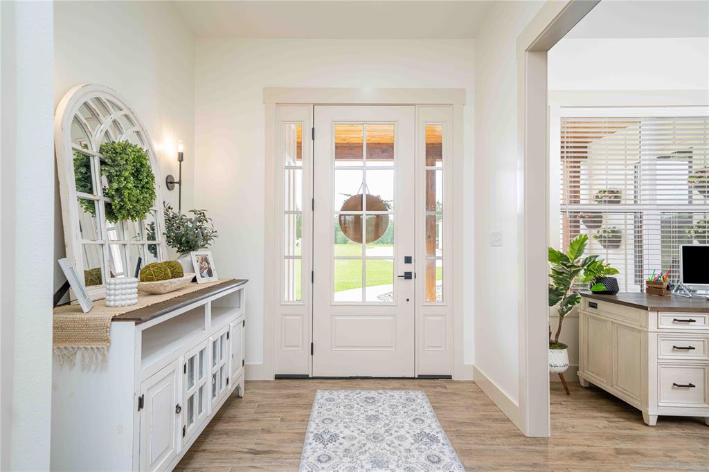 379 Private Road 2367