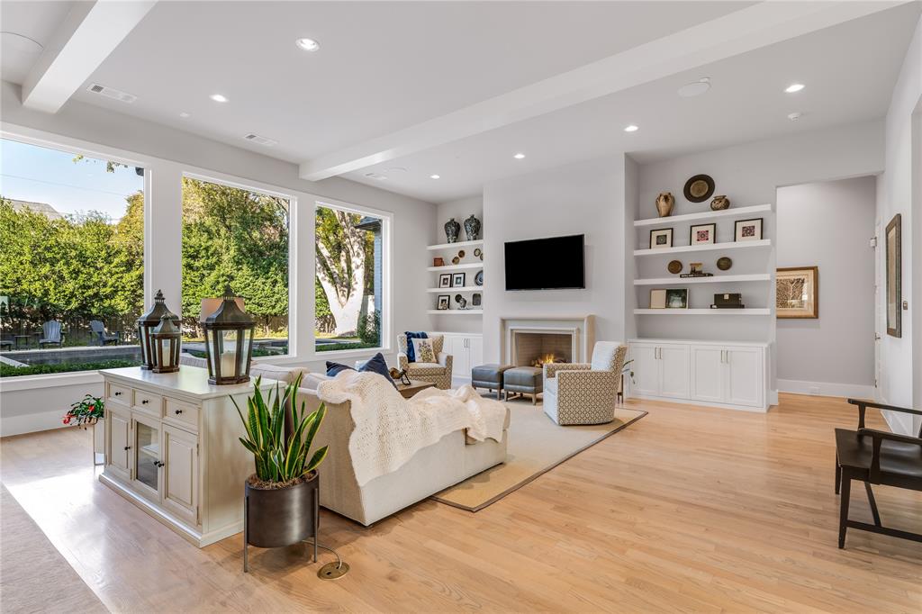 Hamilton & Mcconnell 03 - Residential