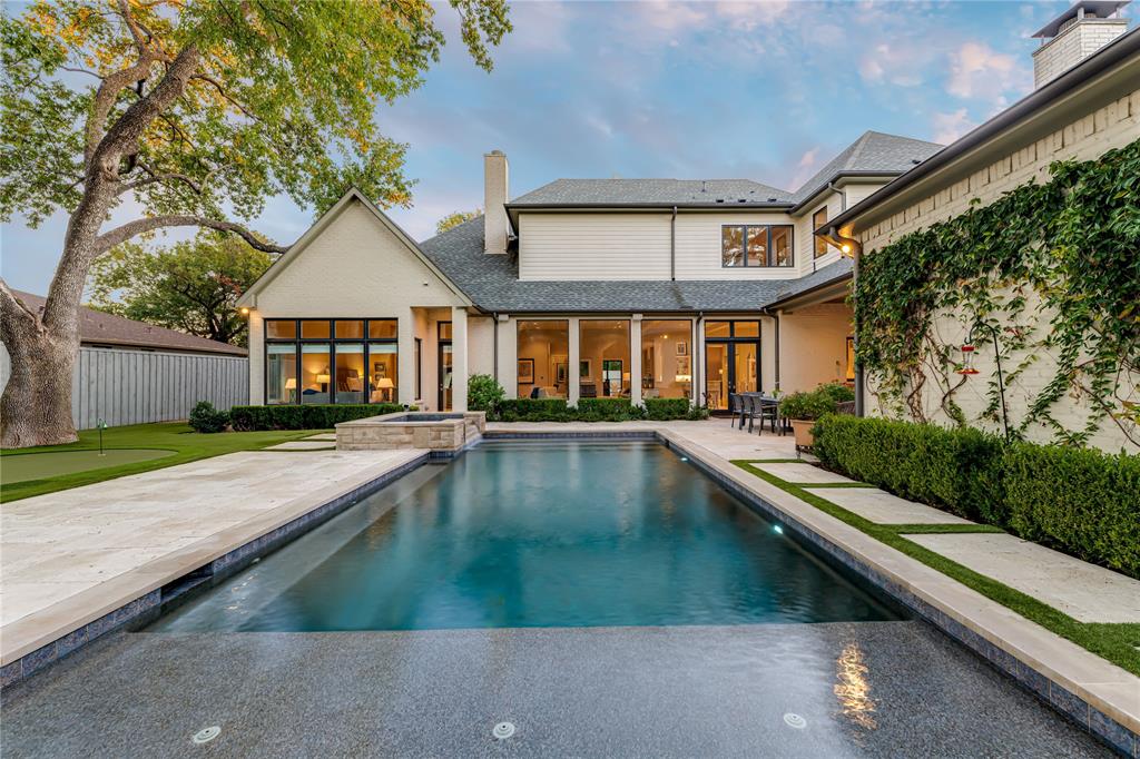 Hamilton & Mcconnell 03 - Residential