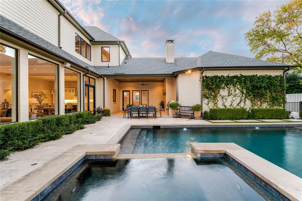 Hamilton & Mcconnell 03 - Residential