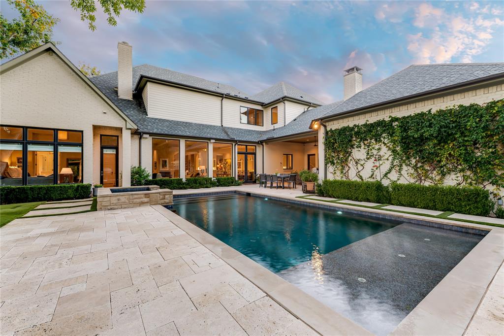 Hamilton & Mcconnell 03 - Residential