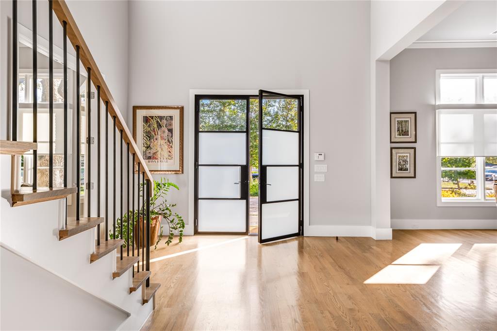 Hamilton & Mcconnell 03 - Residential