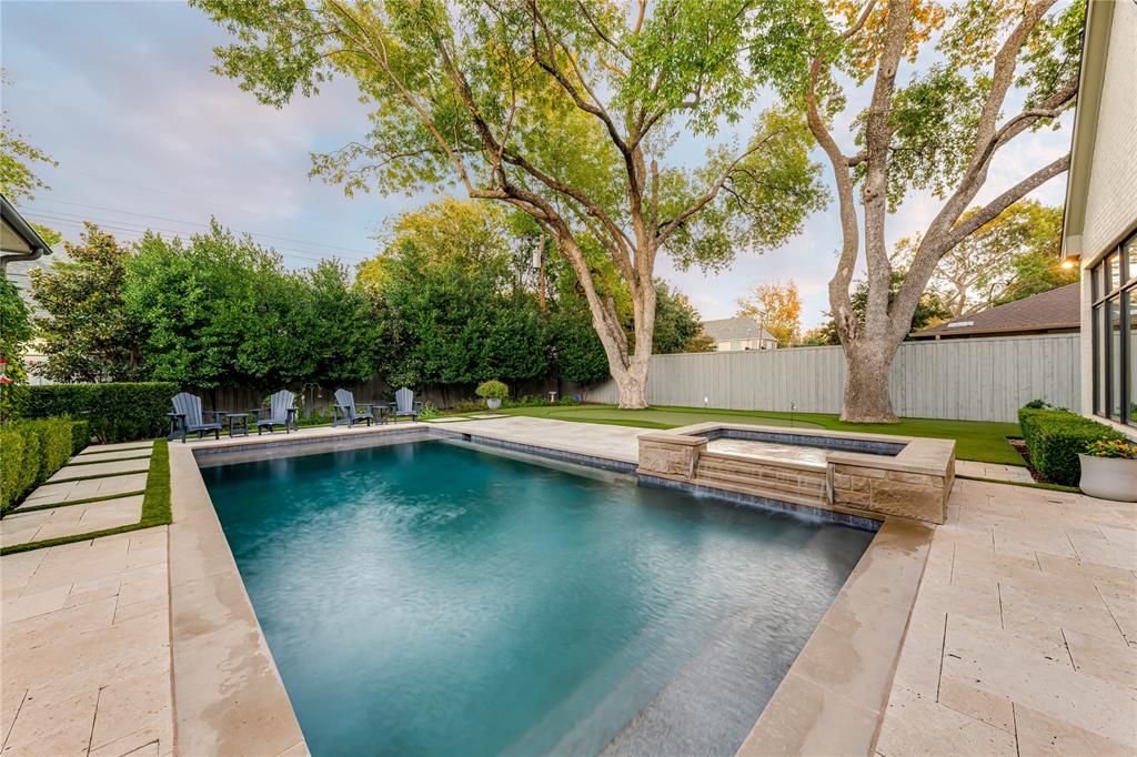 Hamilton & Mcconnell 03 - Residential