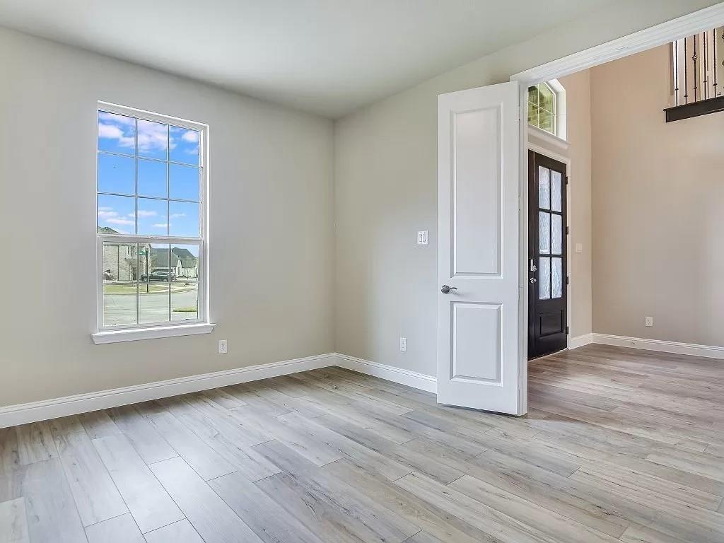 Frontier Estates - Residential Lease