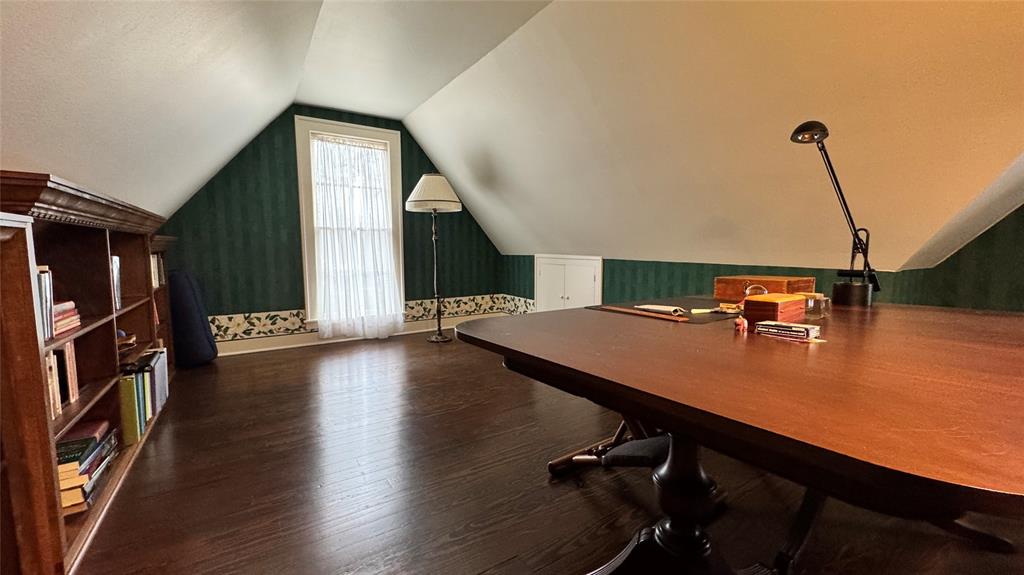 Terrell Rev - Residential