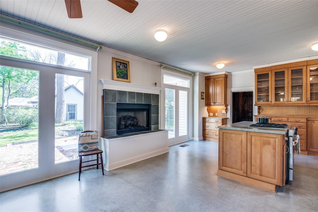 Terrell Rev - Residential