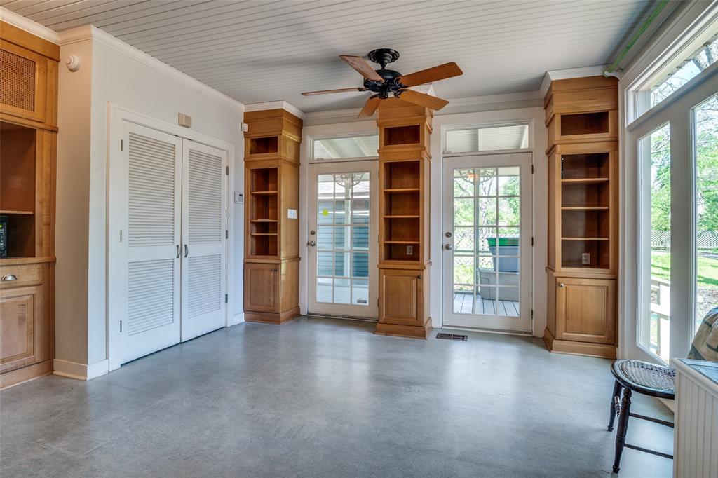 Terrell Rev - Residential