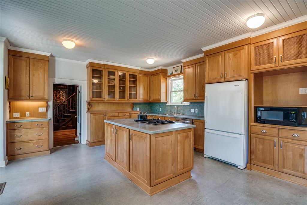 Terrell Rev - Residential