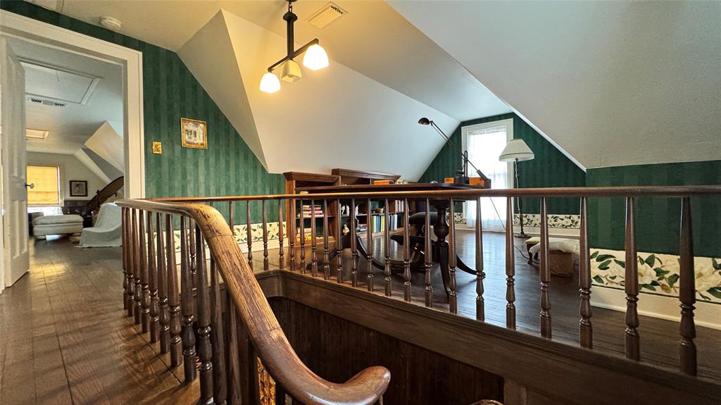 Terrell Rev - Residential