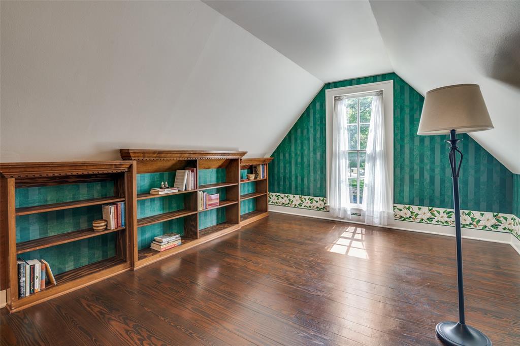 Terrell Rev - Residential