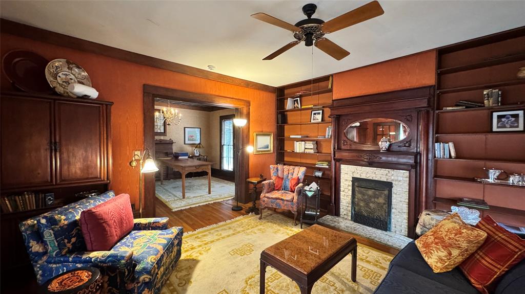 Terrell Rev - Residential