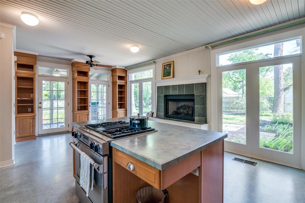 Terrell Rev - Residential