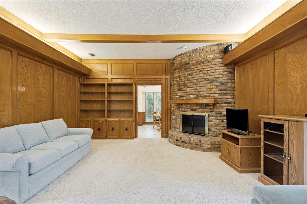 1 Collins Court