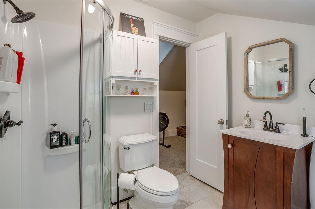 Mistletoe Heights - Residential