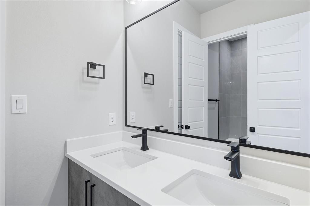 GLENHOLLOW RANCH PH 1, F-102 - Residential