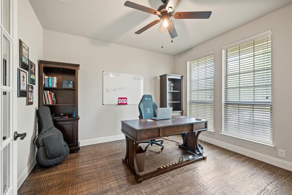 1605 Sandle Wood Drive