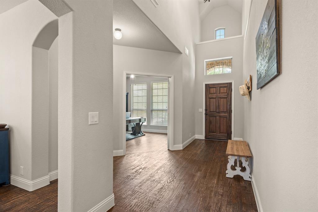 1605 Sandle Wood Drive