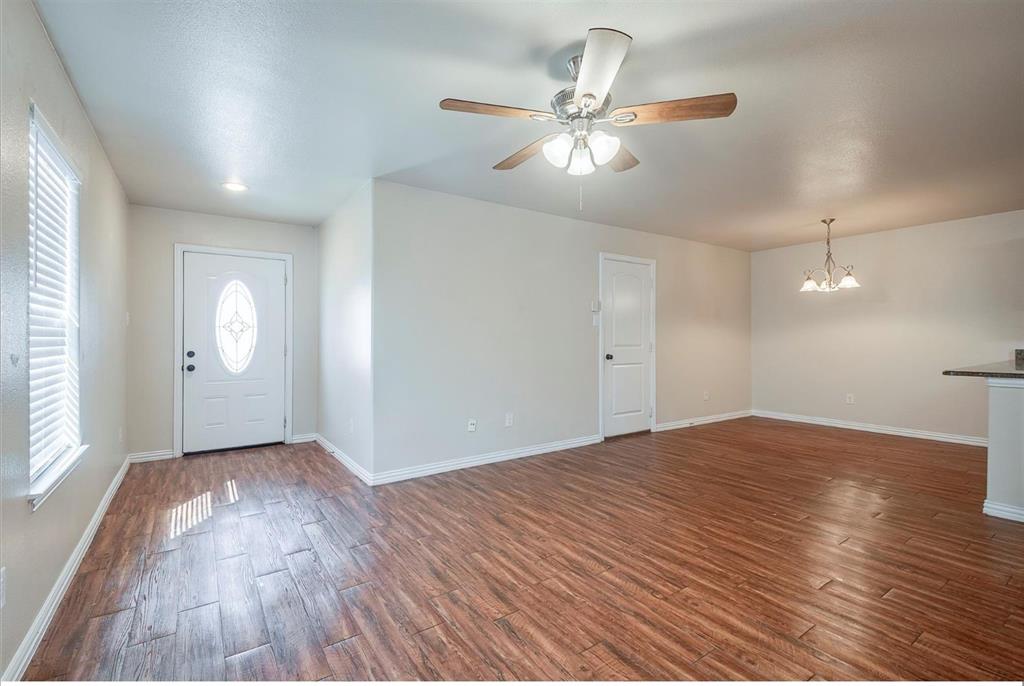 452 & 456 Canvas Court