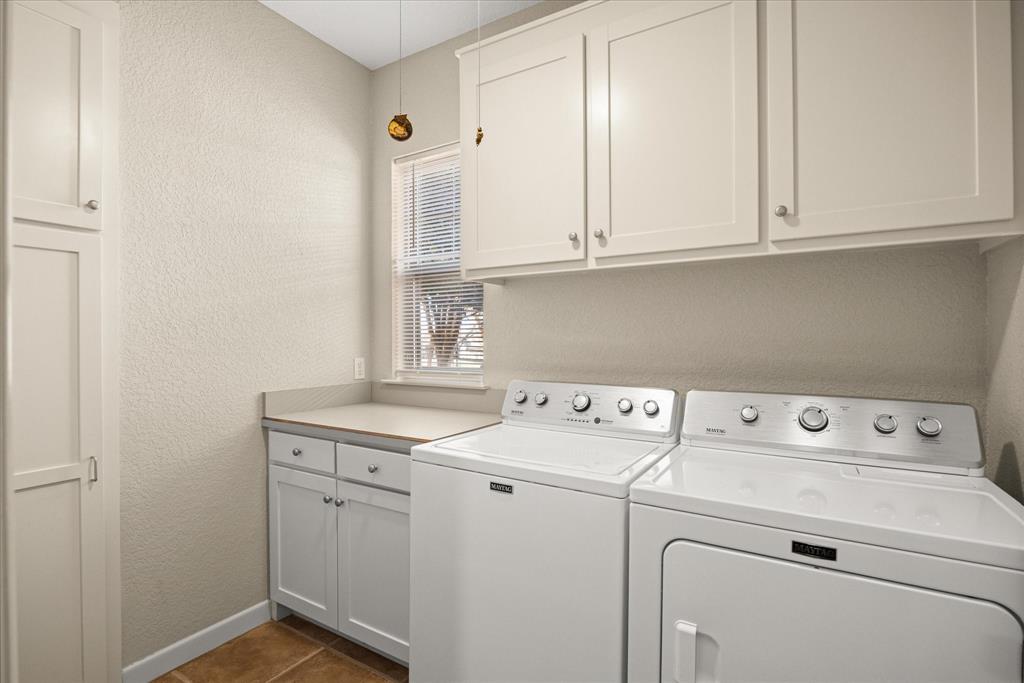 Olde Town At The Square - Residential