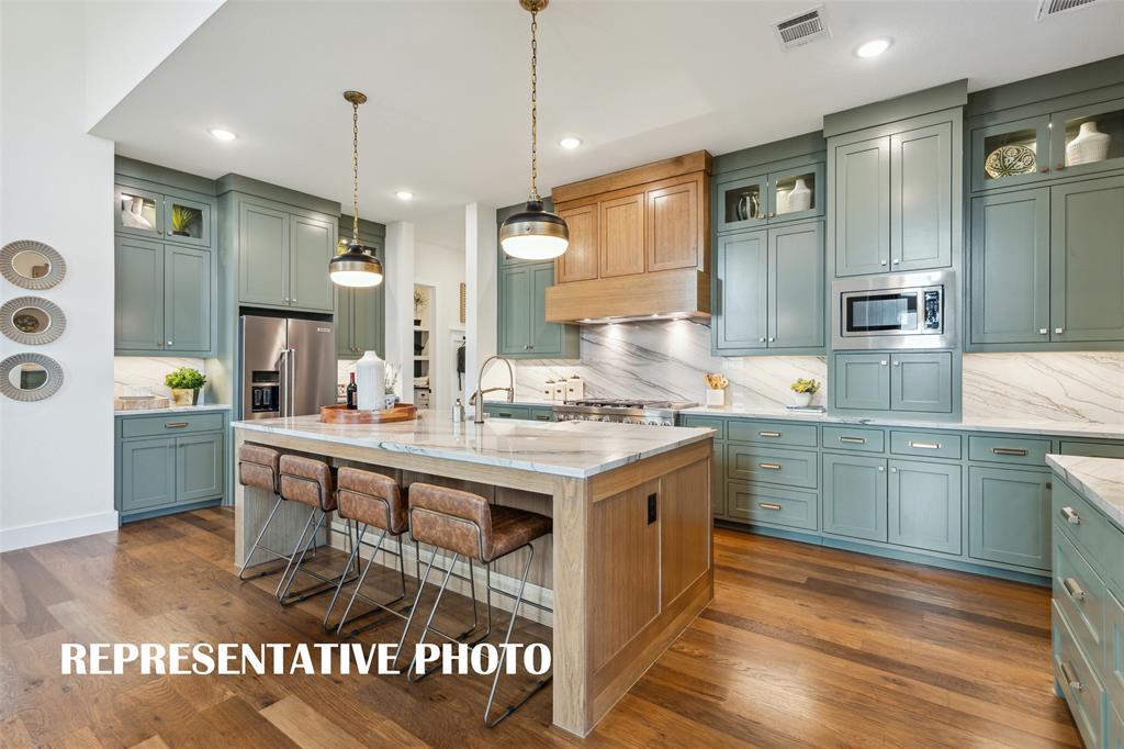 2124 Wakefield Lane