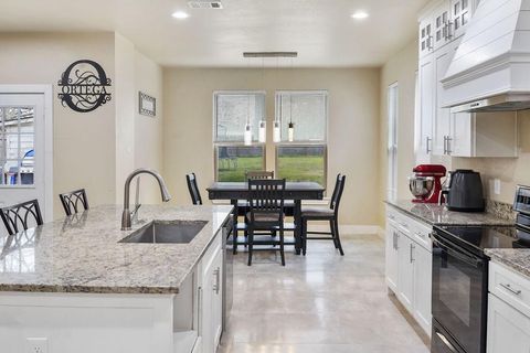 Tiny photo for 216 Craig Street, Sulphur Springs, TX 75482 (MLS # 21197901)