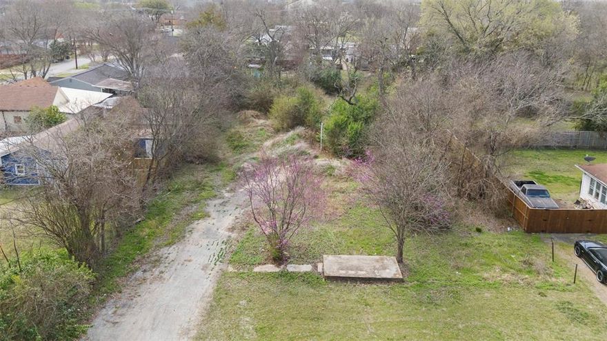Discover a rare opportunity in the heart of Lancaster’s Historic District! Located on a generous nearly half-acre lot (front 93 ft x depth 207 ft), 124 E 6th St sits in one of the most desirable heritage neighborhoods in Lancaster, TX. Easily accessible to a revitalizing downtown filled with historic charm and modern amenities. This prime parcel offers flexible development potential and is ideal for a custom home, cottage, or investment opportunity. Enjoy the best of small-town living with easy access to local shops, eateries, events, and community spaces.