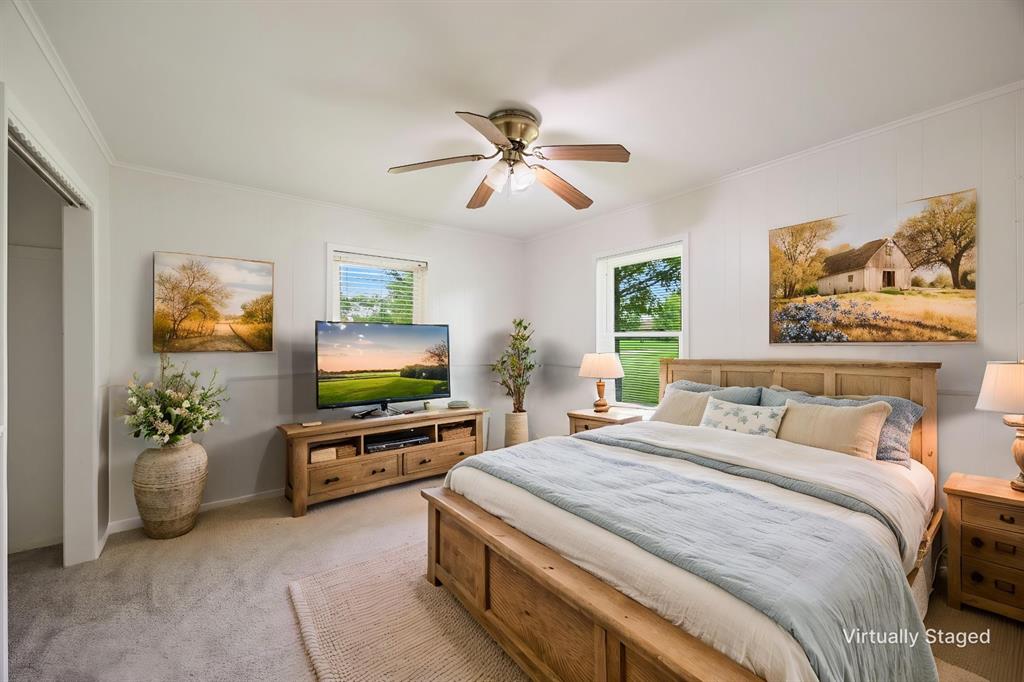 A0292 SUMMERLIN A S ACRES 1.251 - Residential