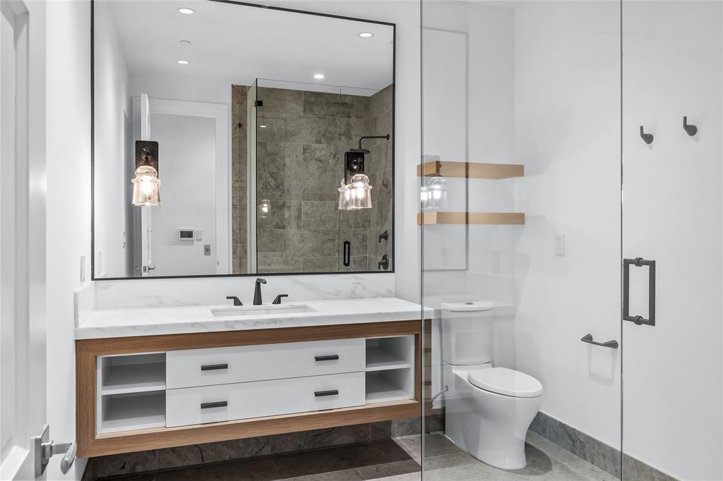 Highland Park West 02 Instl - Residential