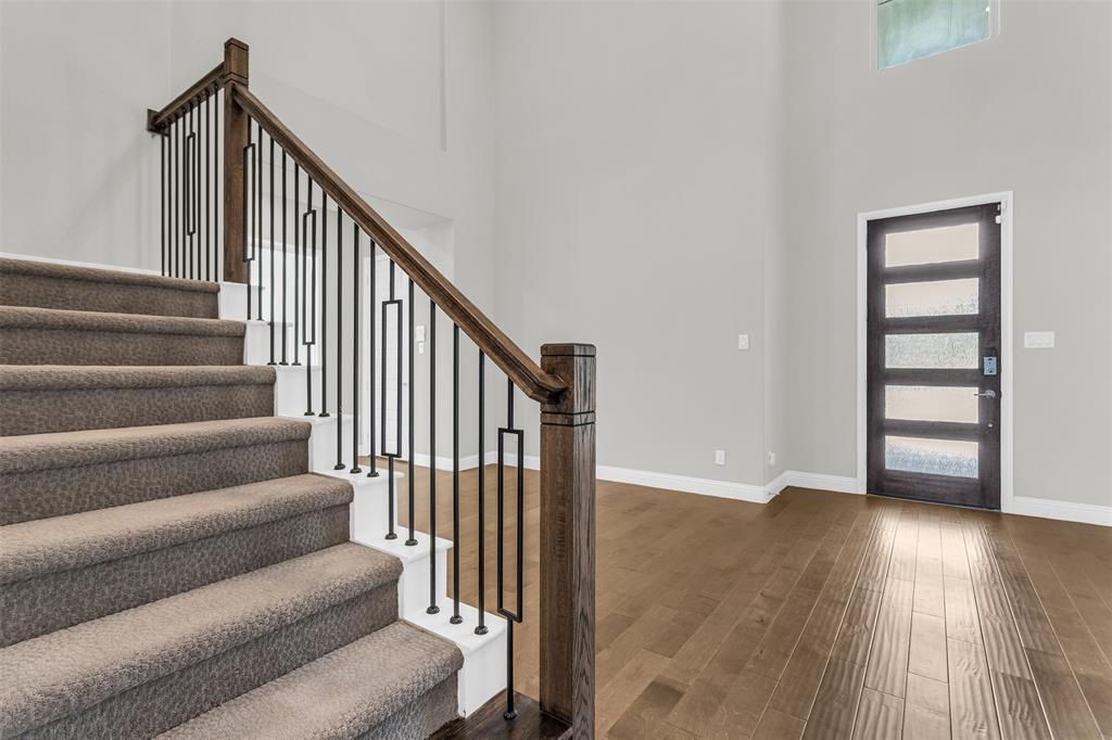 9728 Hickory Hill Road