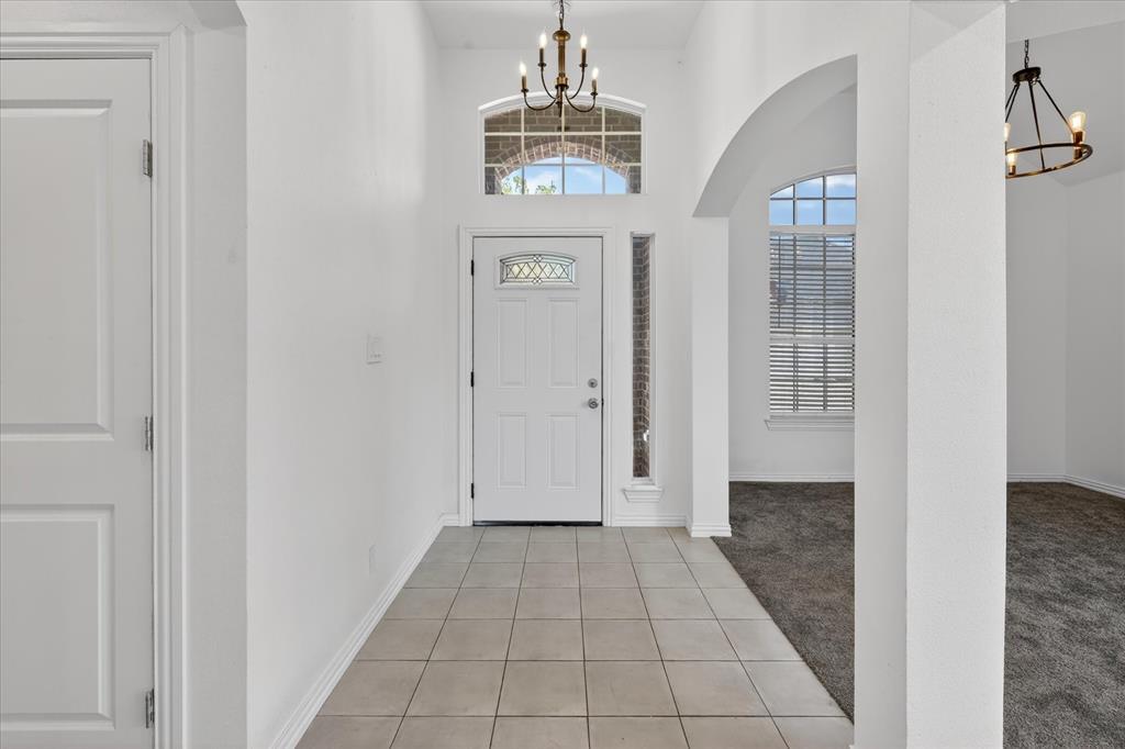 3304 Landhope Circle