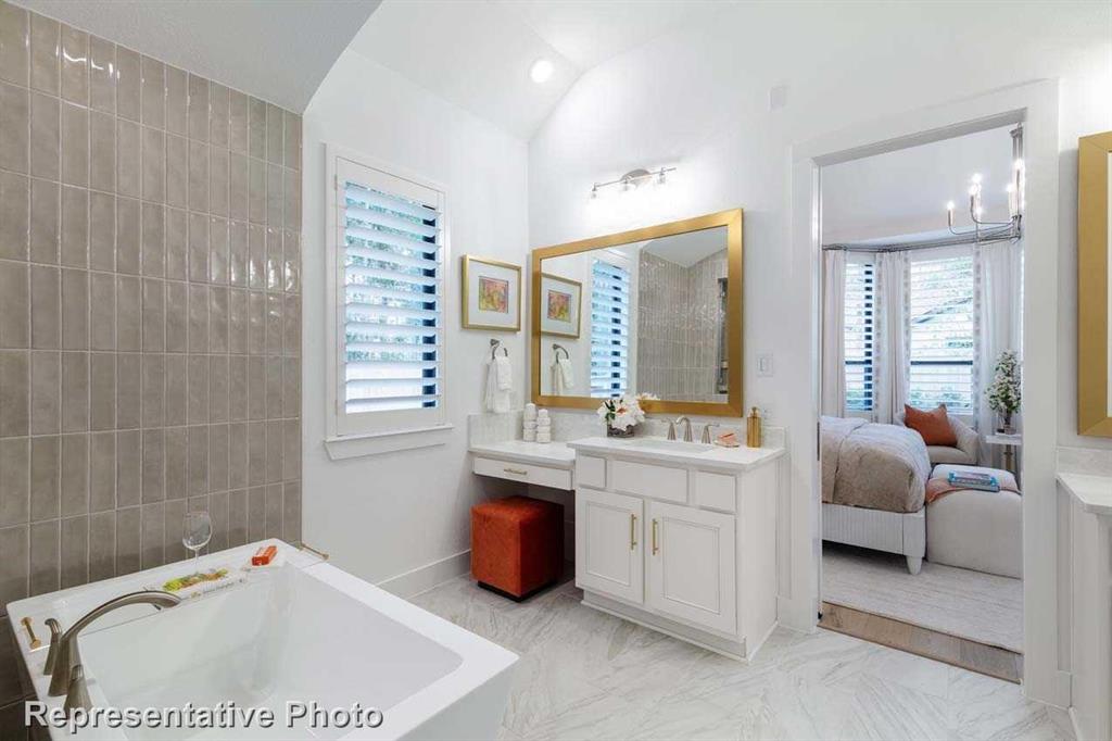 Sonoma Verde - Residential