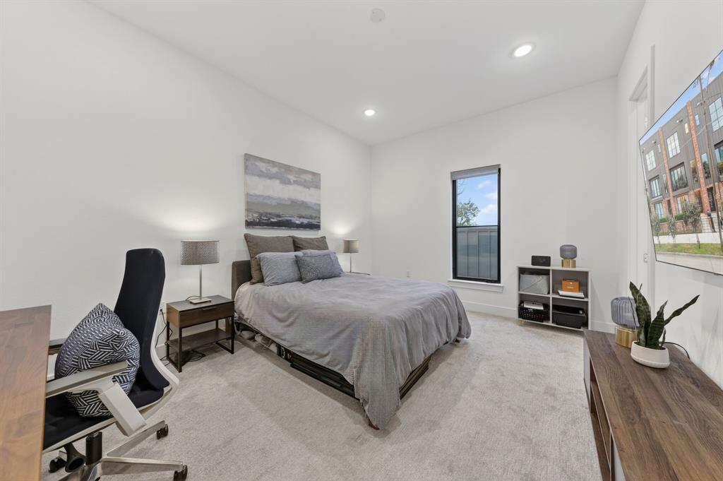 Zang Towns Condos - Residential