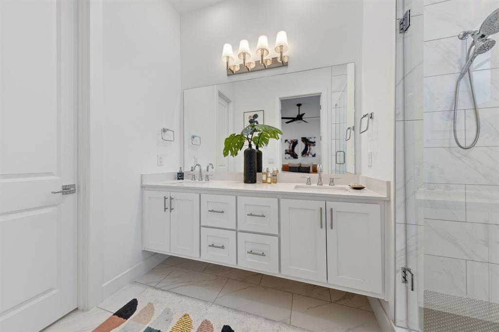 Zang Towns Condos - Residential