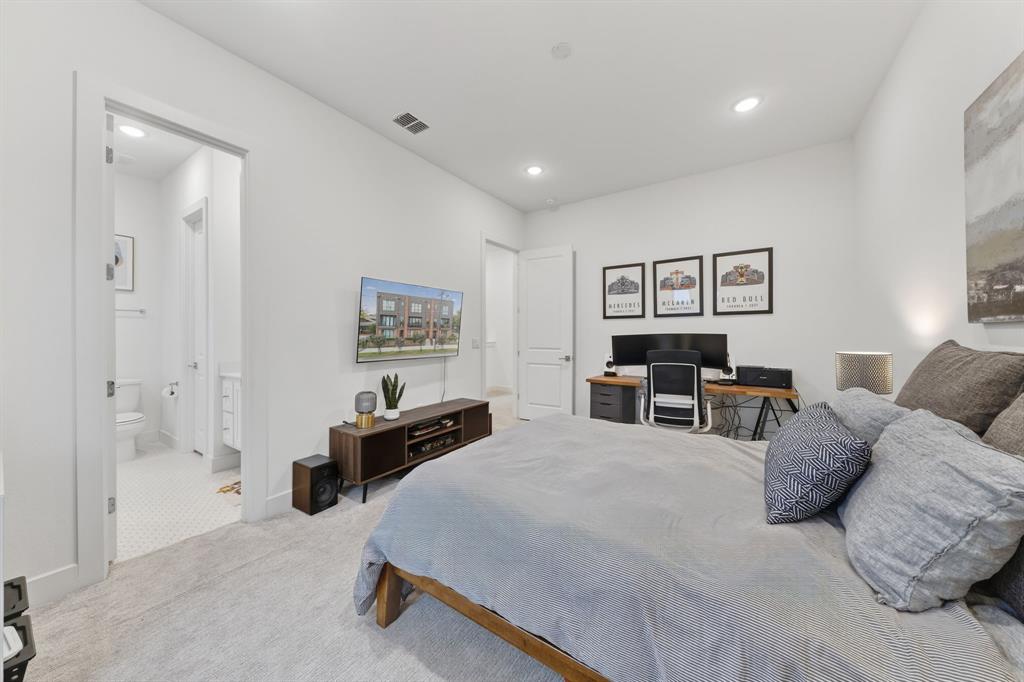 Zang Towns Condos - Residential