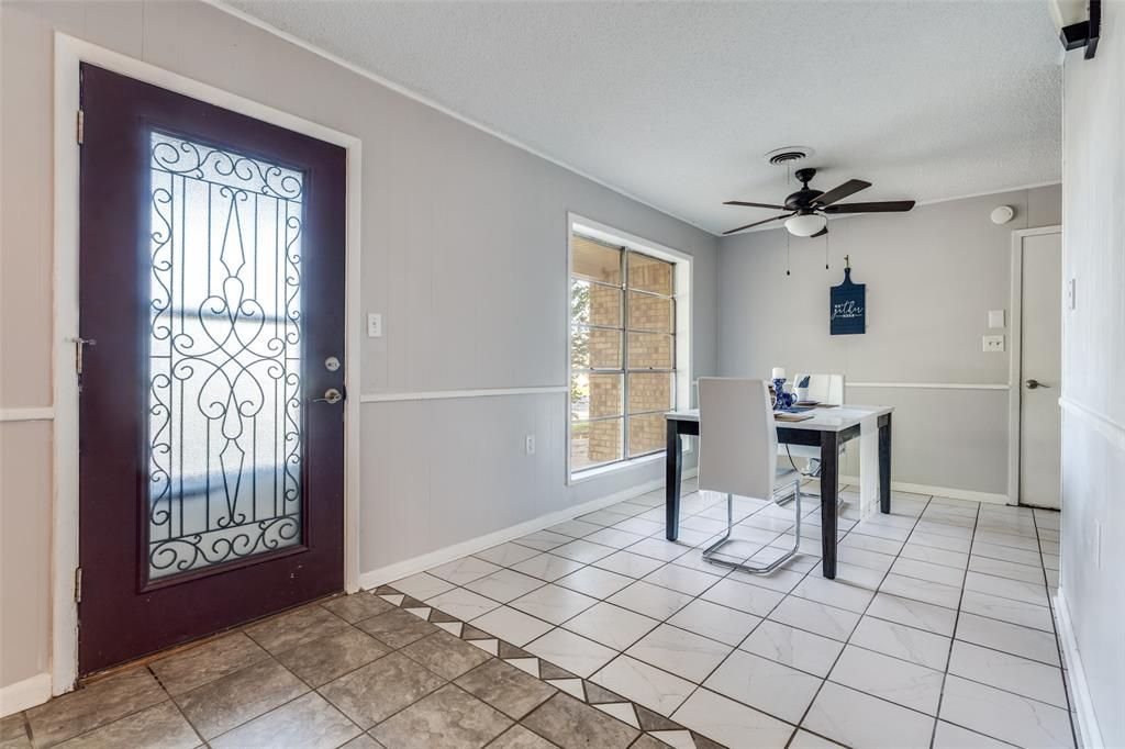 Photo of 1505 N Matthews Street, Bowie, TX 76230 (MLS # 21206068)