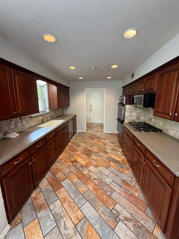 8839 Sweetwater Drive