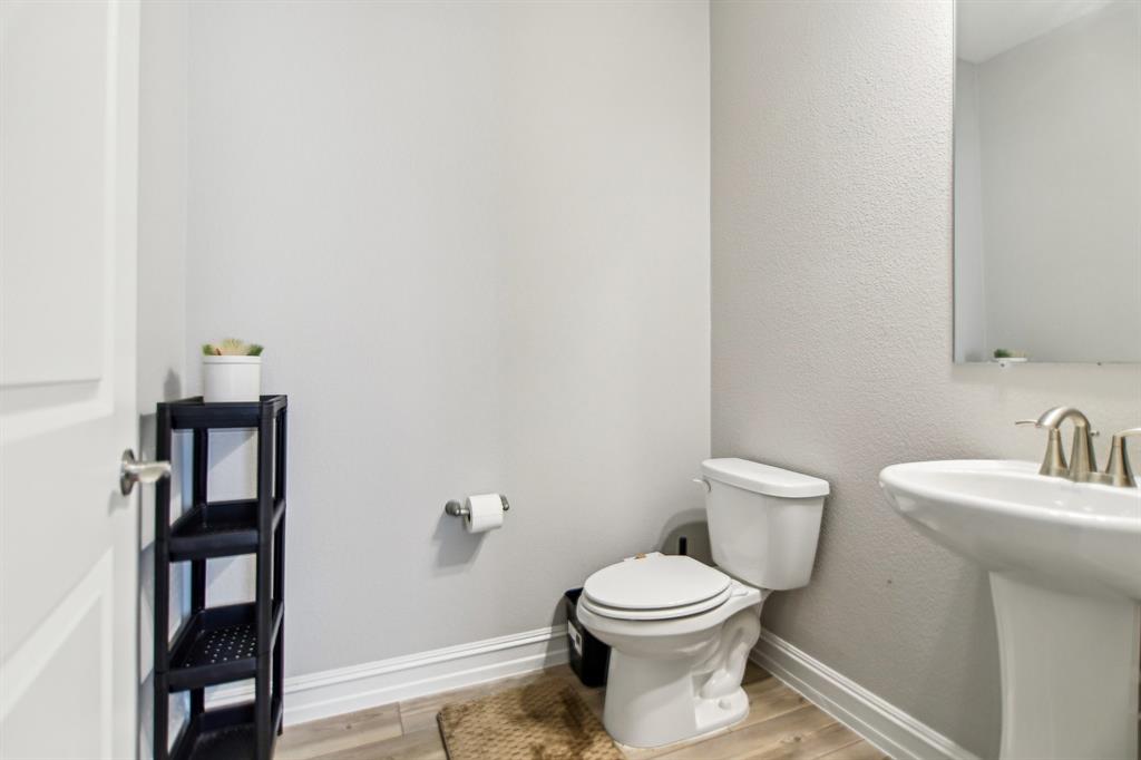 Winn Rdg Ph 3b2 - Residential Lease