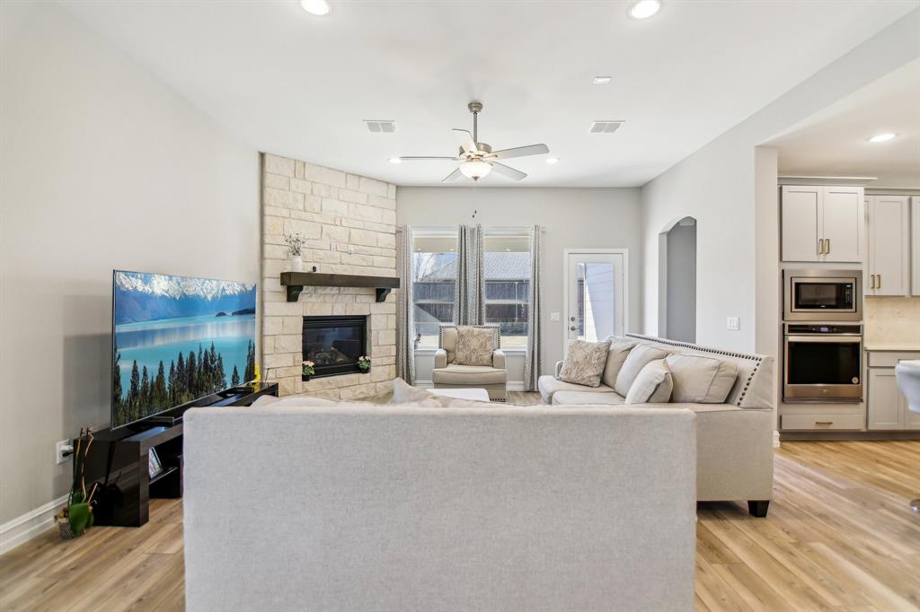 Winn Rdg Ph 3b2 - Residential Lease