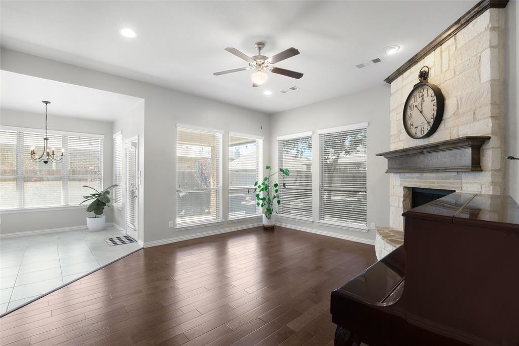 1105 Somerset Circle