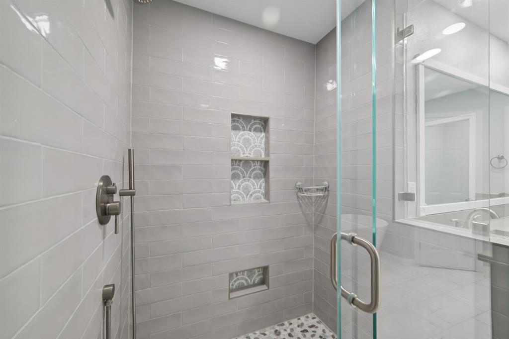 Los Rios #1 - Residential