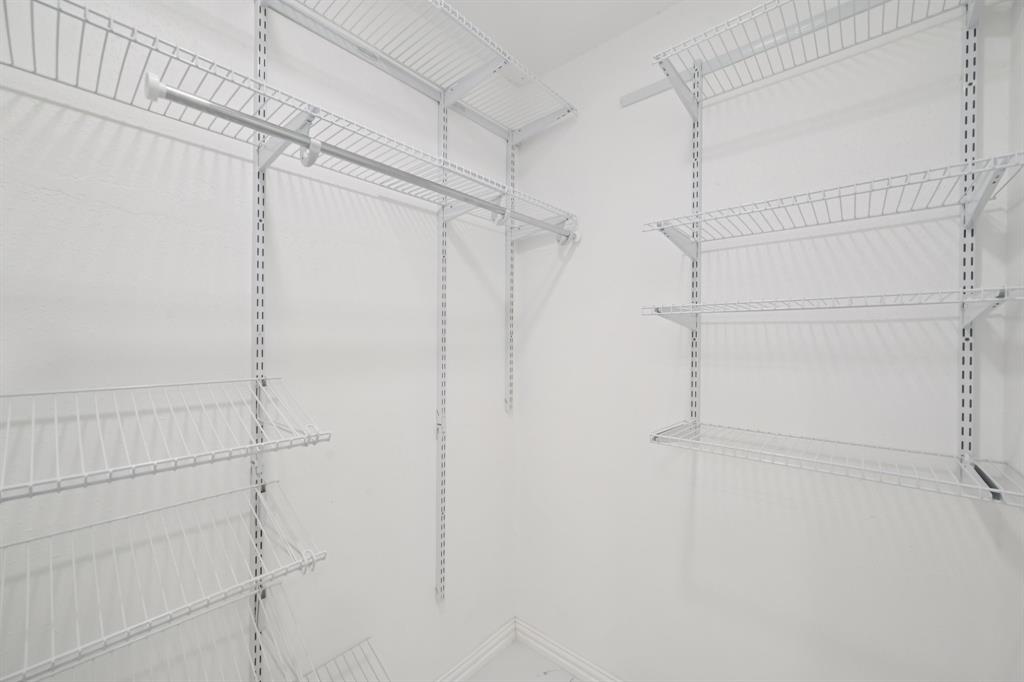 Los Rios #1 - Residential