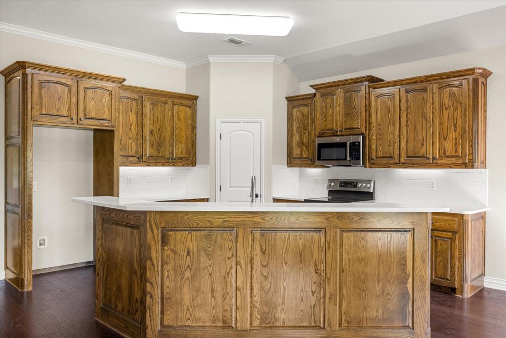 9521 Nutcracker Court